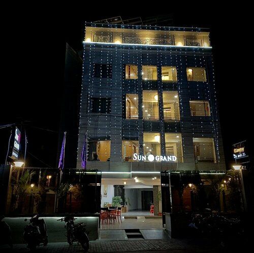 Гостиница Hotel Sun Grand в Дехрадуне