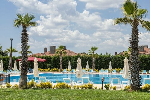 Гостиница Ramada Plaza Silivri by Wyndham в Силиври