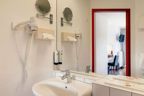 Гостиница Hotel Ambiente Langenhagen Hannover by Tulip Inn в Ведемарке