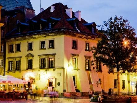 Гостиница Castle Inn в Варшаве