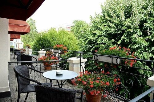Гостиница Carlton Lausanne Boutique Hotel в Лозанне