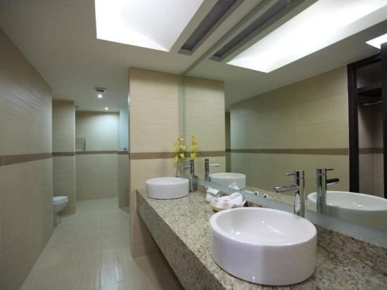 Фото Hotel Astor