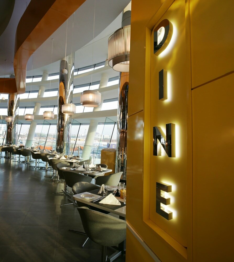 Фото Aloft Abu Dhabi