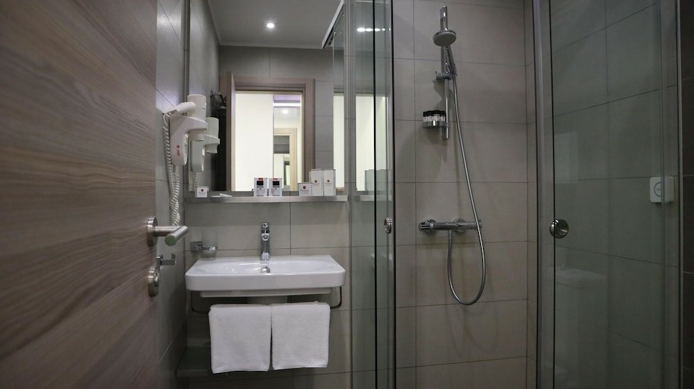Фото Best Western Premier Plovdiv Hills