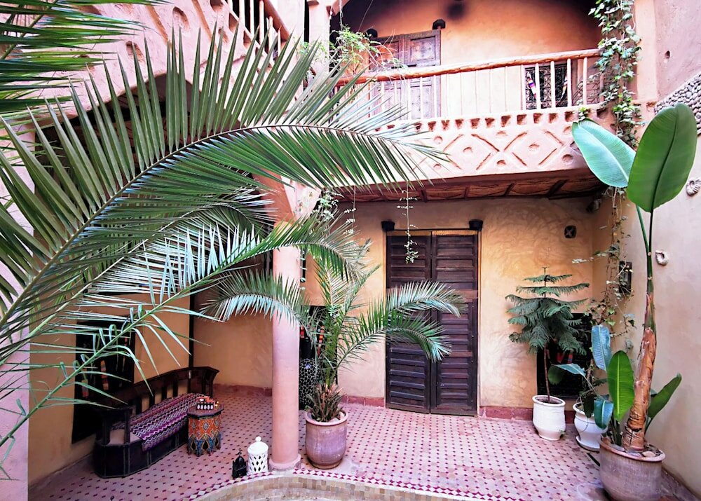 Фото Riad Mehdia