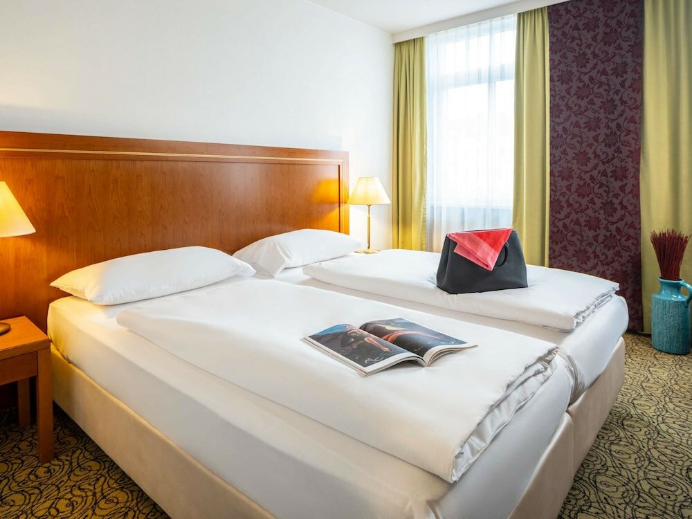 Фото Hotel Mercure Wien Westbahnhof