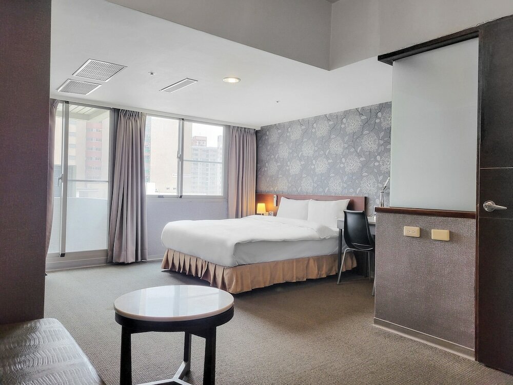 Фото The Galerie Hotel