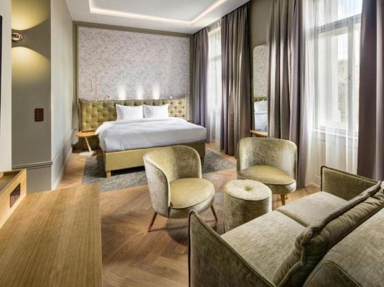 Фото Mamaison Hotel Riverside Prague