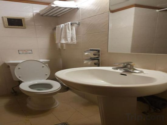 Фото Insadong Crown Hotel