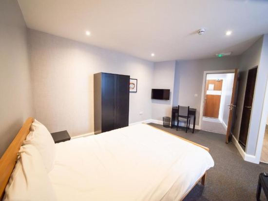 Фото Oyo The Arch, Wembly Stadium