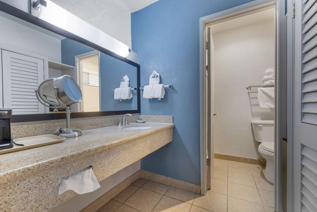 Фото Best Western San Marcos Inn