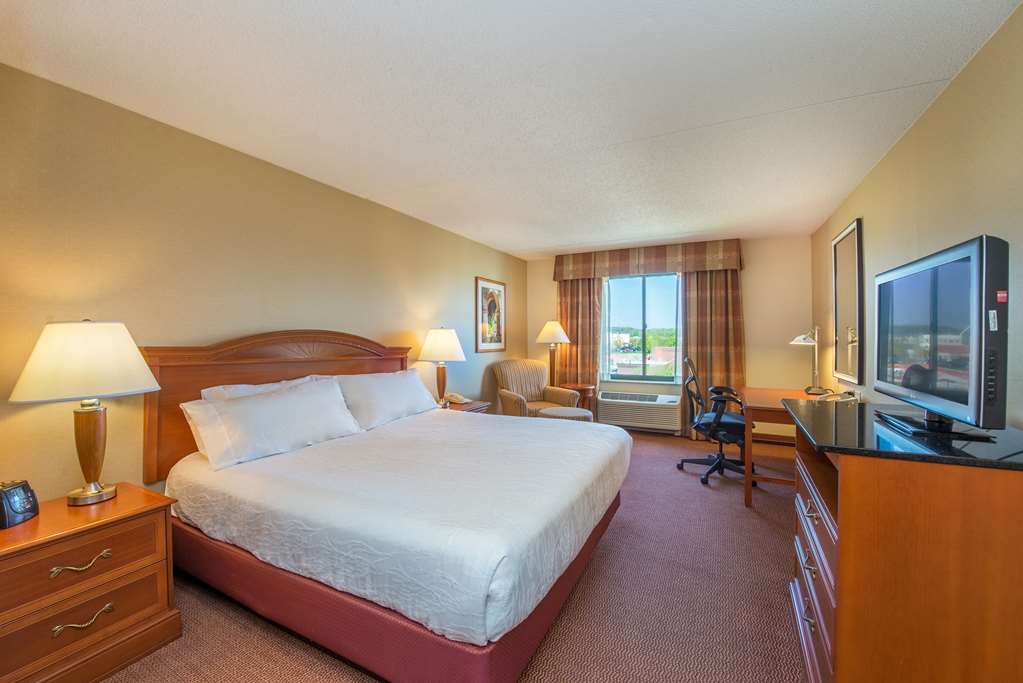 Фото Hilton Garden Inn Poughkeepsie/Fishkill