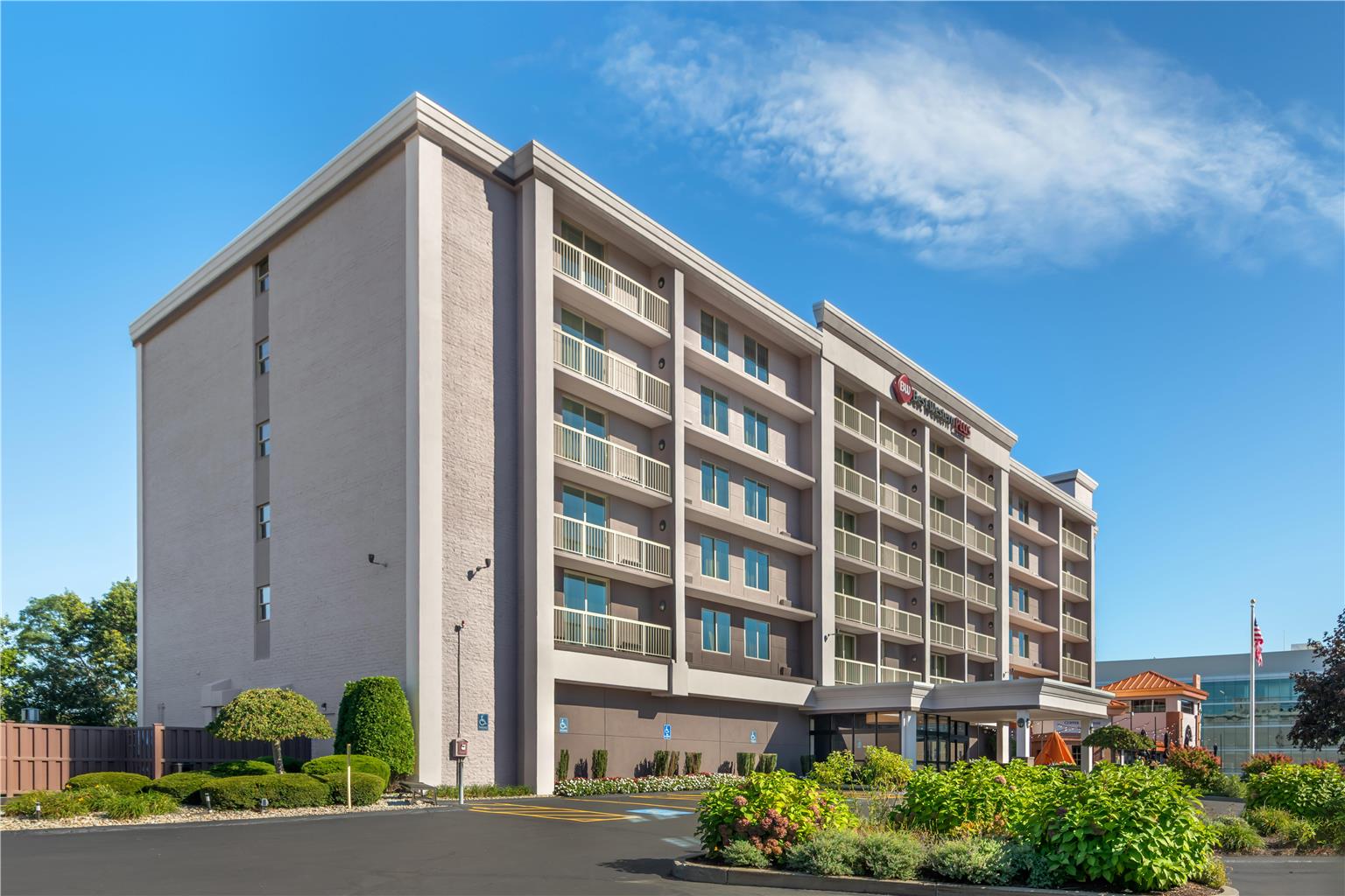 Фото Best Western Plus Waltham Boston