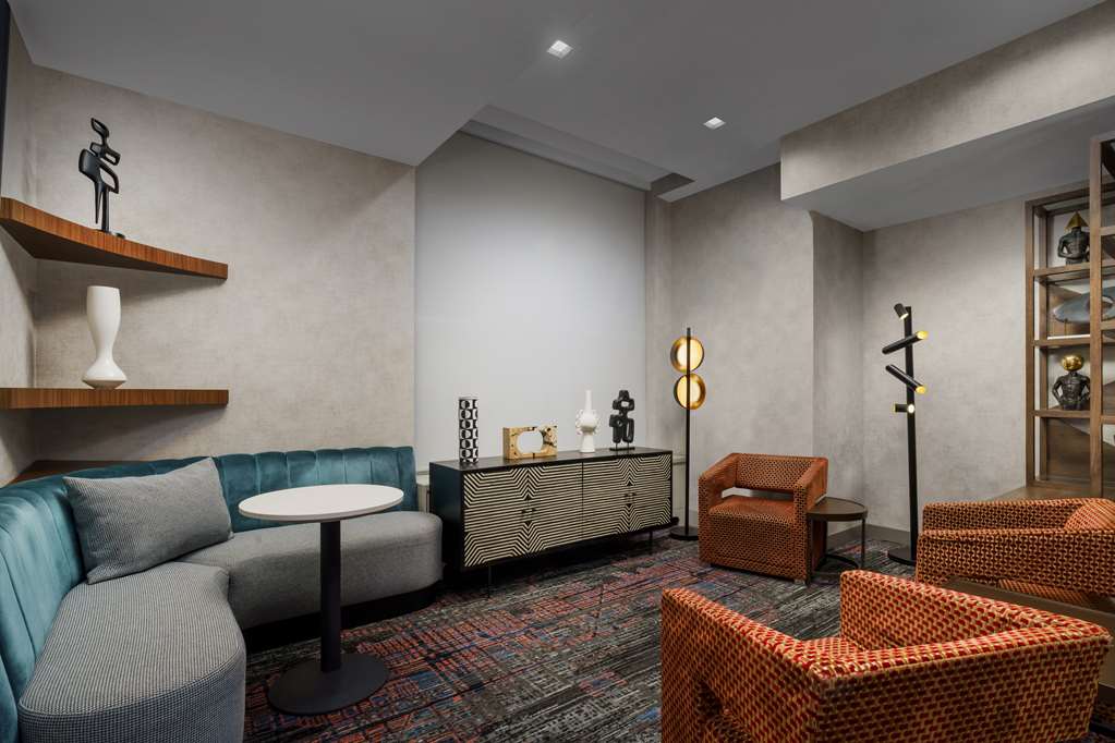 Фото DoubleTree by Hilton New York Midtown Fifth Ave
