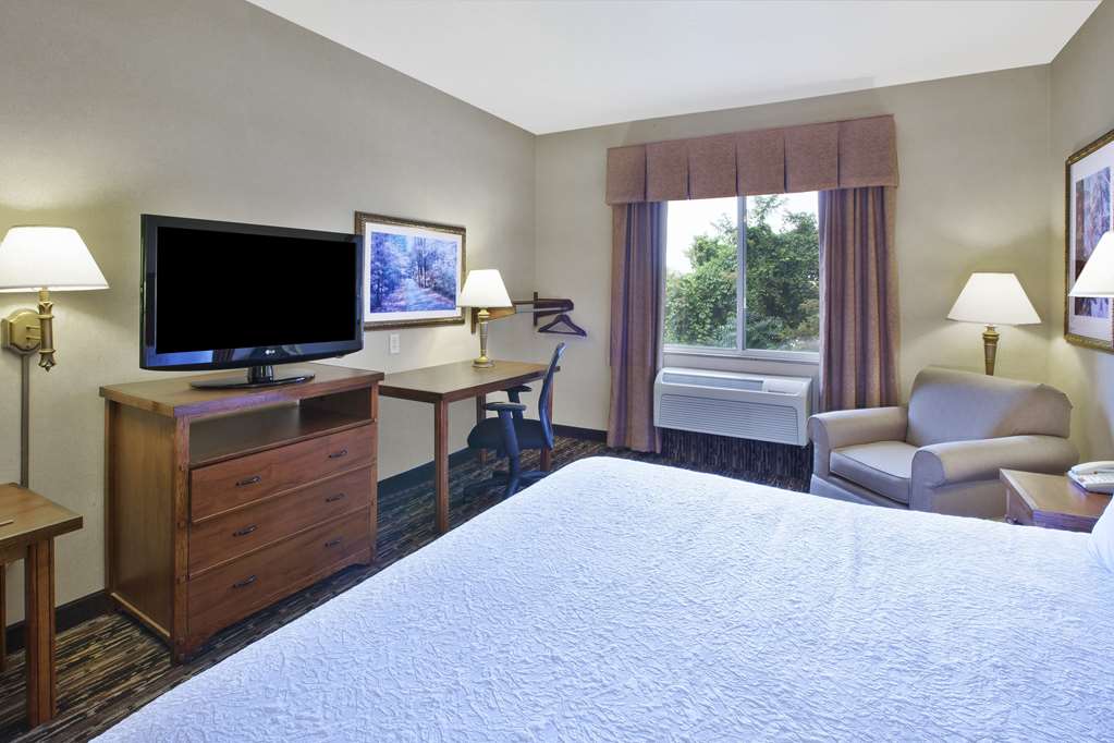Фото Hampton Inn Pittsburgh Area Beaver Valley CenterTownship