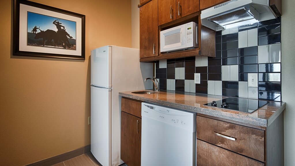 Фото Best Western Plus Fort Stockton Hotel