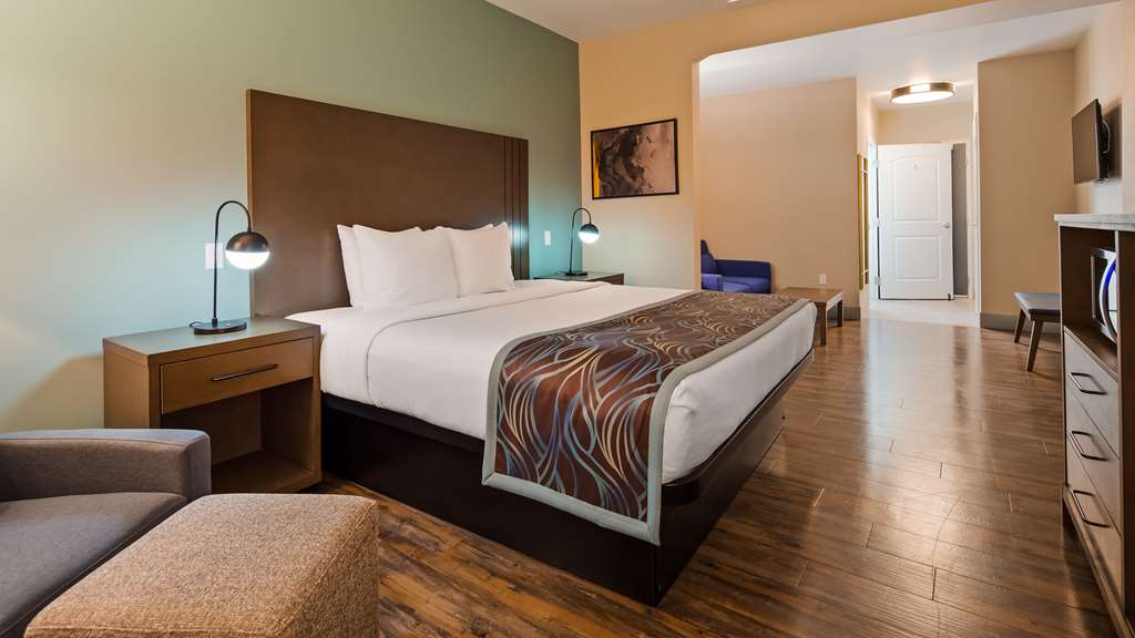 Фото Best Western Plus New Barstow Inn & Suites