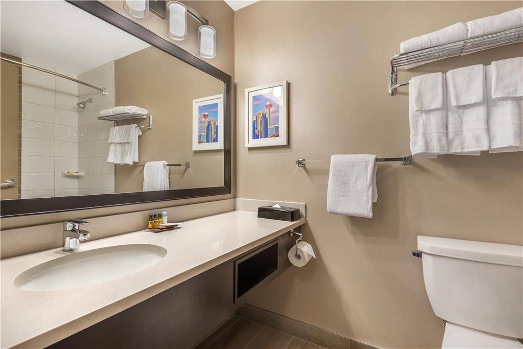Фото Best Western Plus Calgary Centre Inn