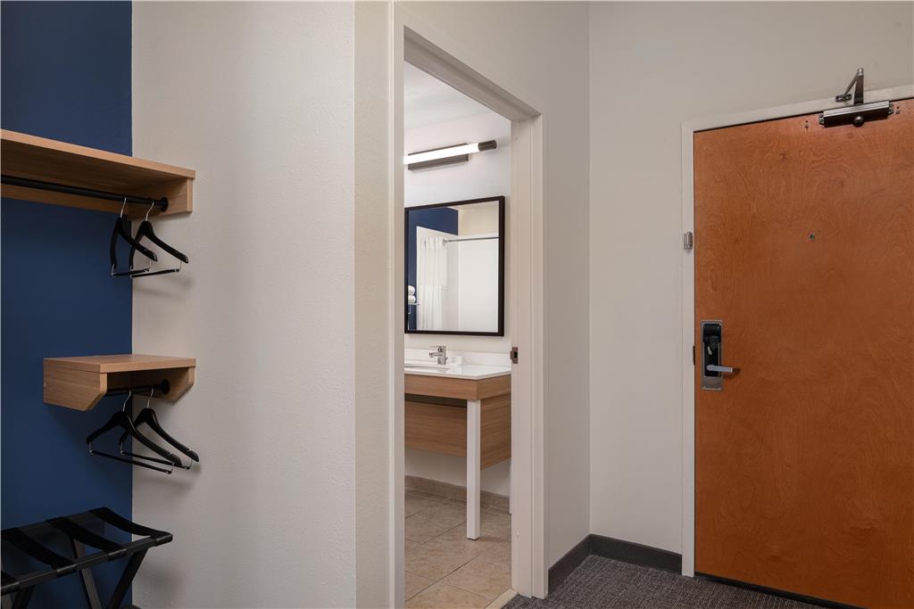 Фото Best Western Smithfield Inn