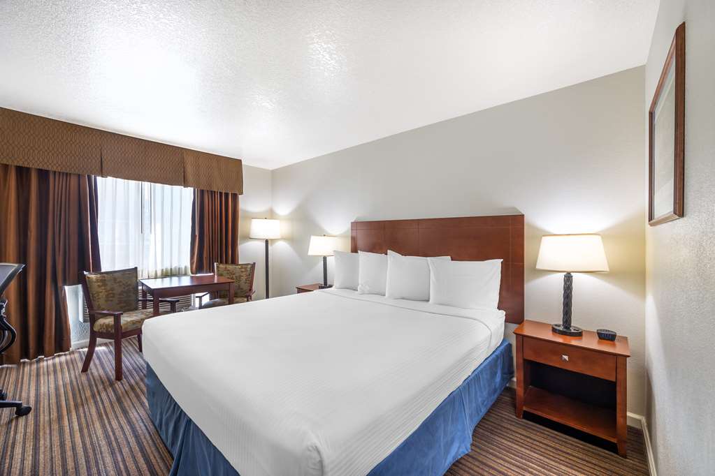 Фото Best Western Capital City Inn