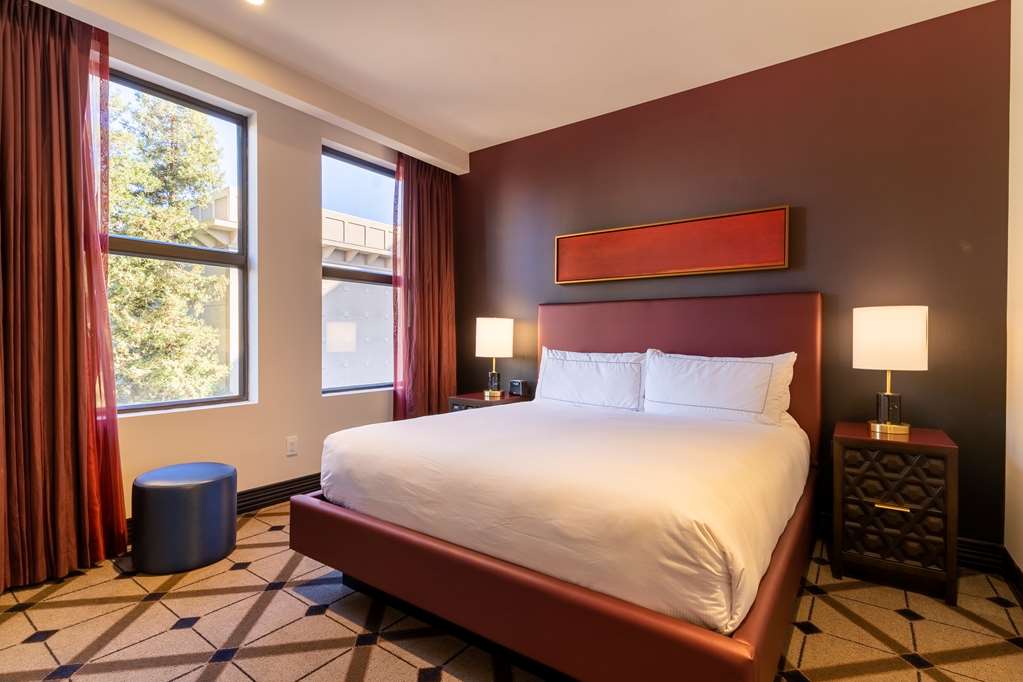 Фото The Exchange Sacramento, Curio Collection by Hilton