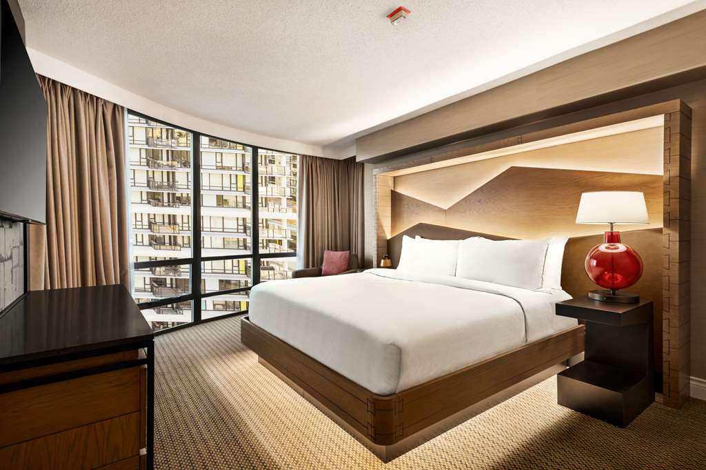 Фото Hilton Vancouver Airport