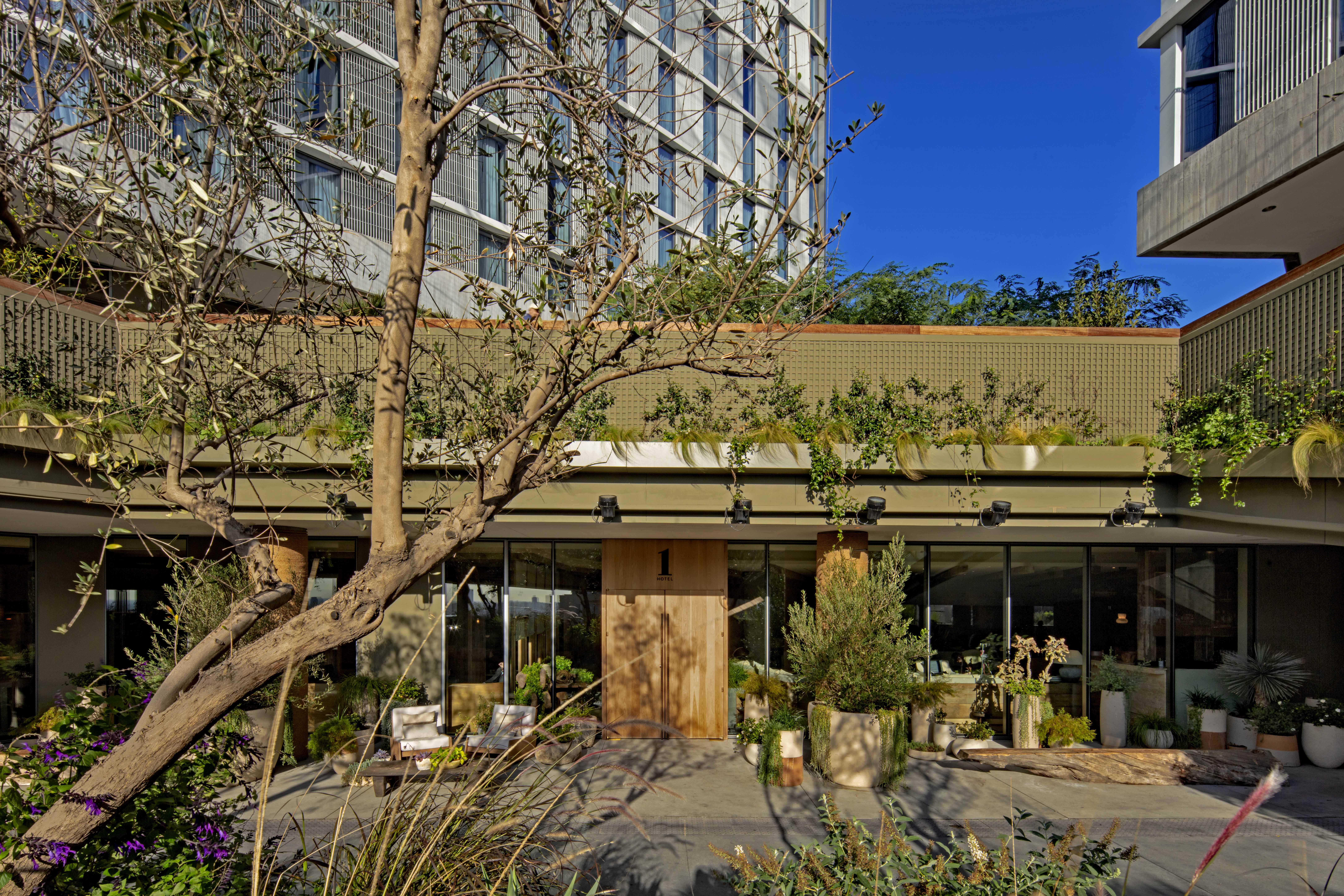 Фото 1 Hotel West Hollywood