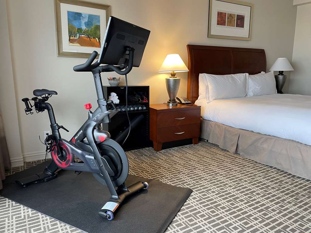 Фото Hilton Houston Post Oak by The Galleria