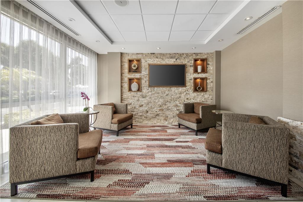 Фото Best Western Plus North Miami/Bal Harbour