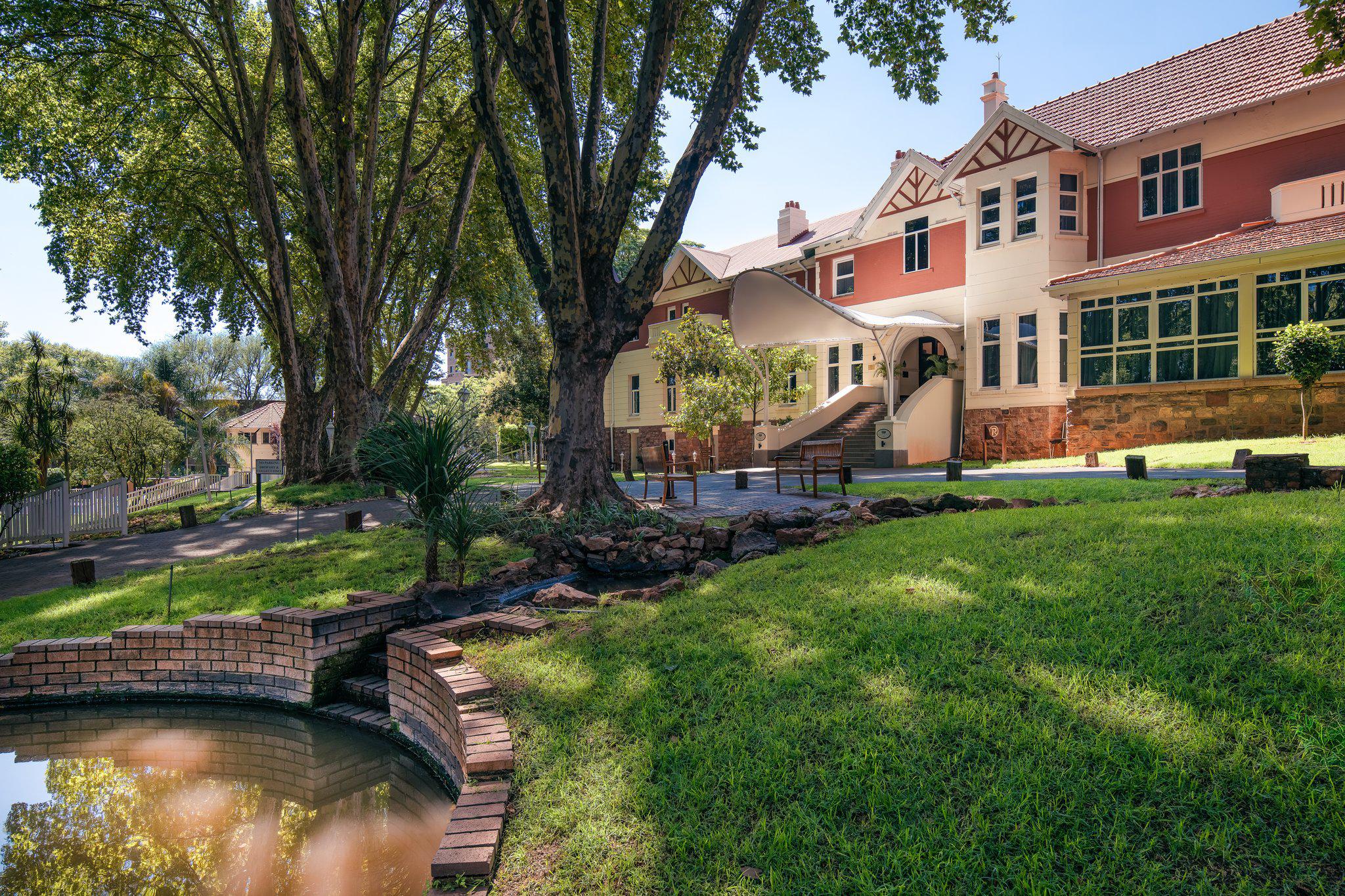 Фото Holiday Inn Johannesburg Sunnyside Park