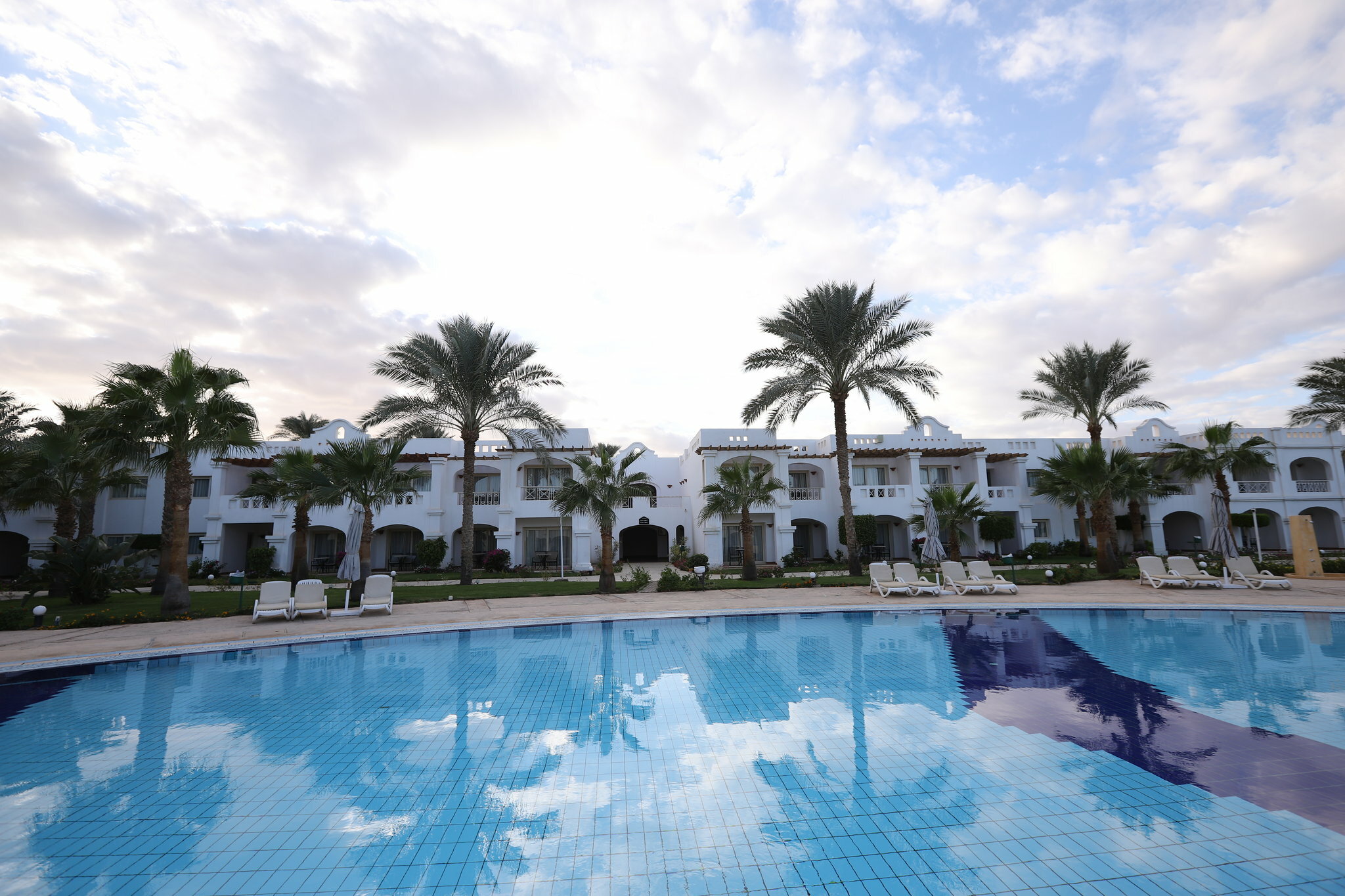 Фото Continental Plaza beach Resort