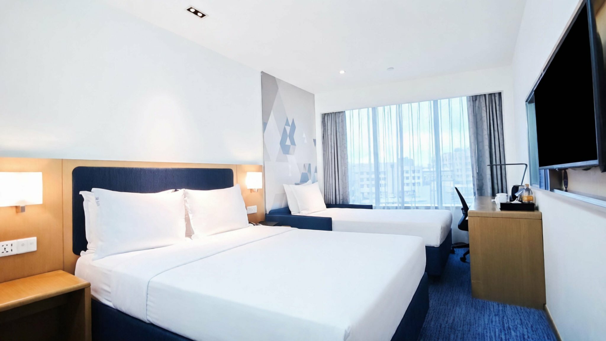 Фото Holiday Inn Express Macao City Centre