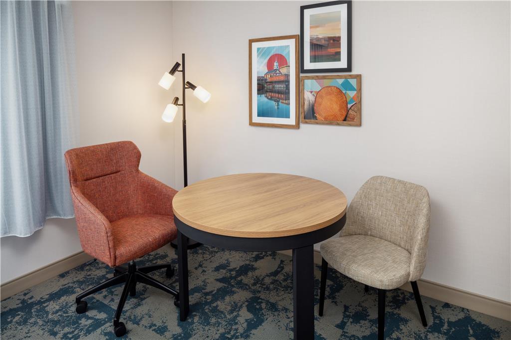Фото Hampton Inn Nashua