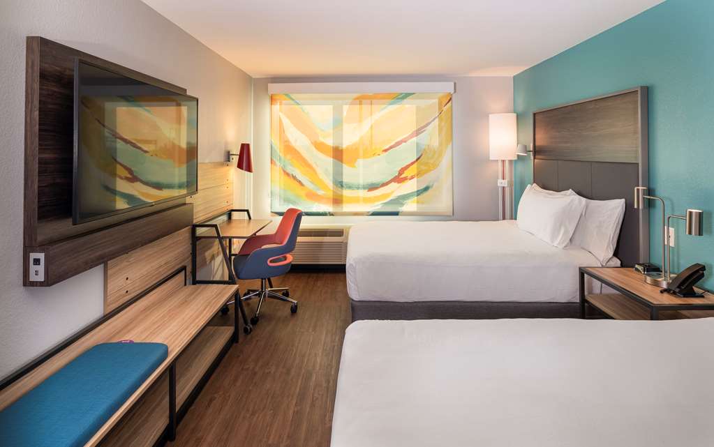 Фото Tru by Hilton Phoenix Glendale Westgate, Az