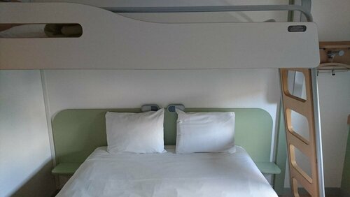 Гостиница Ibis budget Issoire в Иссуаре