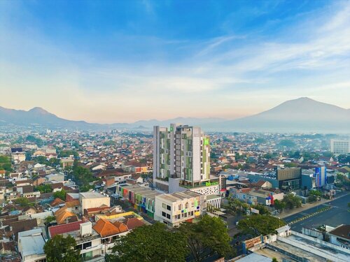 Гостиница Ibis Styles Malang в Провинции Восточная Ява