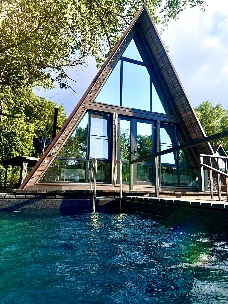 Фото Загородный комплекс Тополя