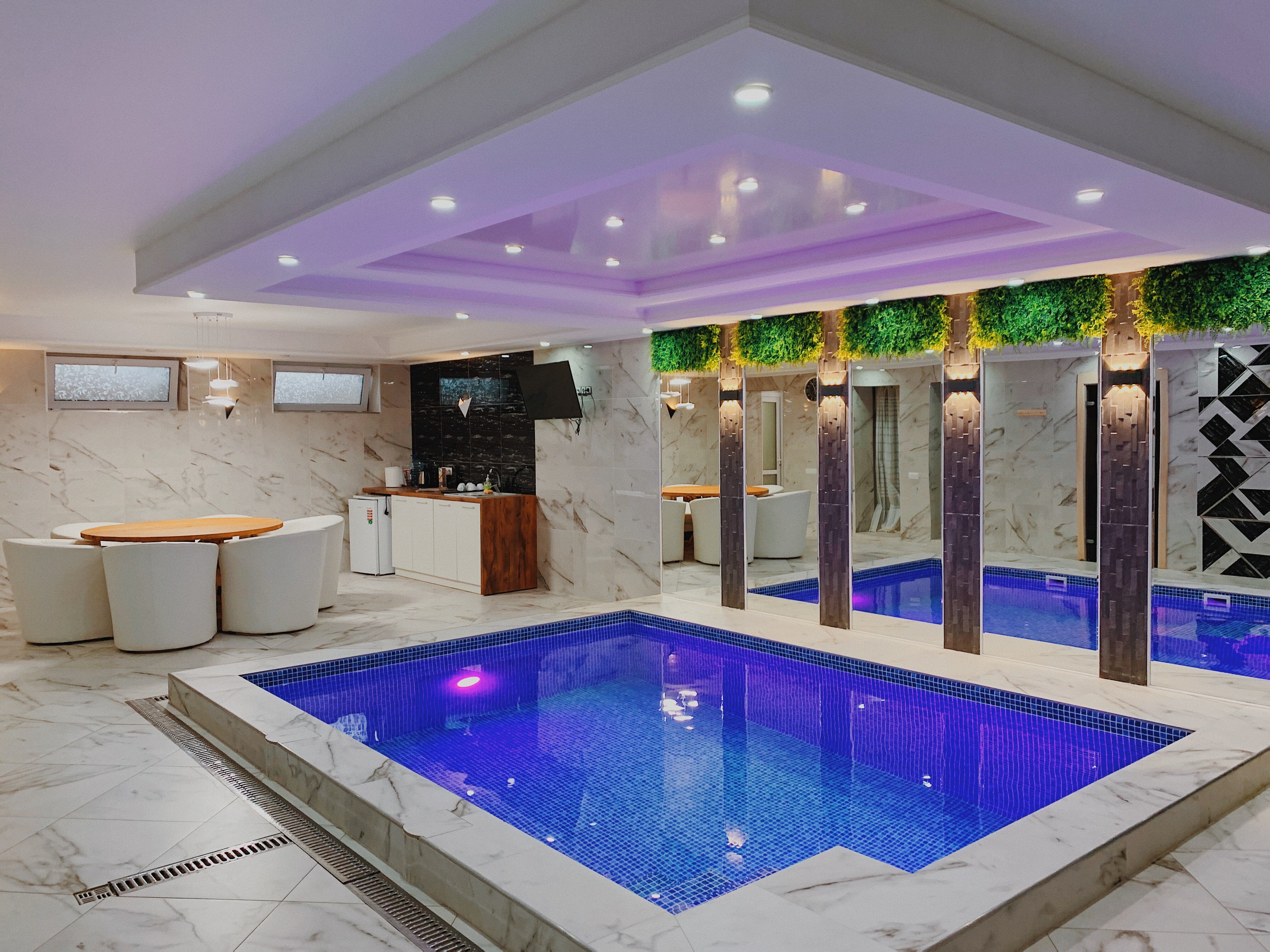 Фото Марикон