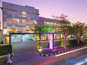 Гостиница Quest Hotel Simpang Lima - Semarang by Aston