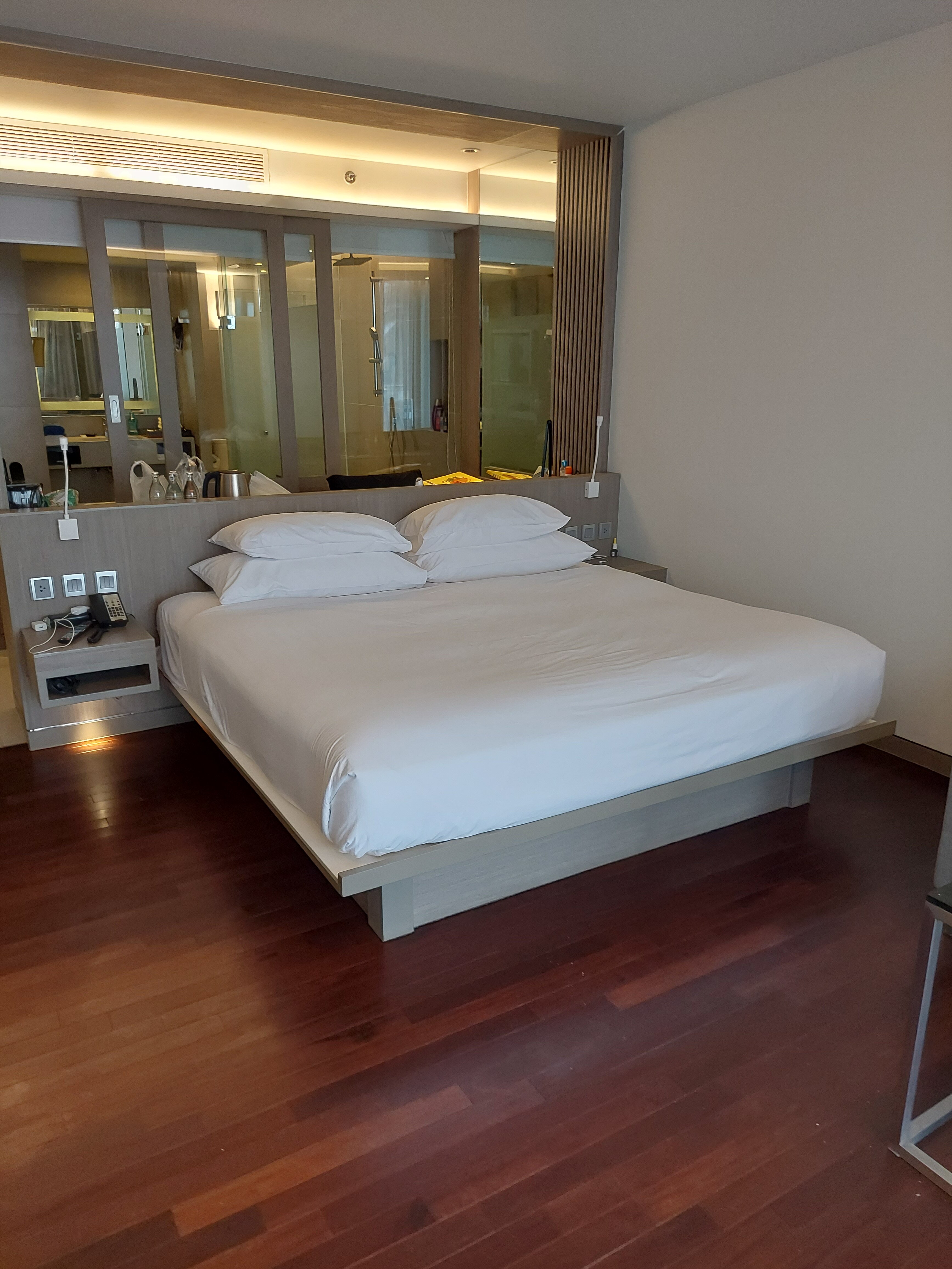 Фото Oceanfront Beach Resort