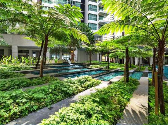 Фото Upper View Regalia Hotel