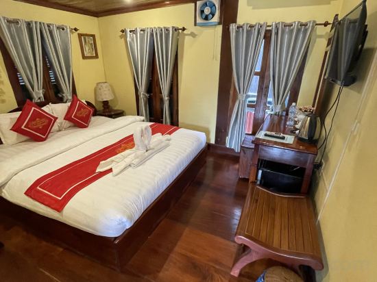 Фото Villa Ouis NamKhan Riverside