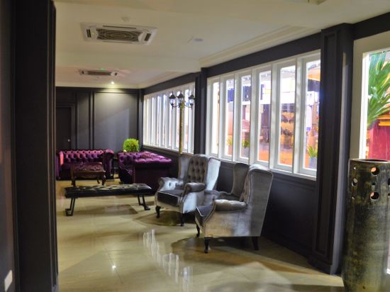 Фото TheBlanc Boutique Hotel