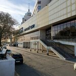 Sewing workshop (Jeńis dańǵyly, 1), repair of clothes