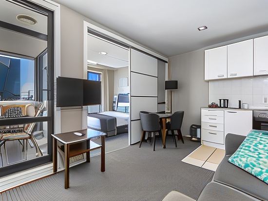 Фото Quest on Queen