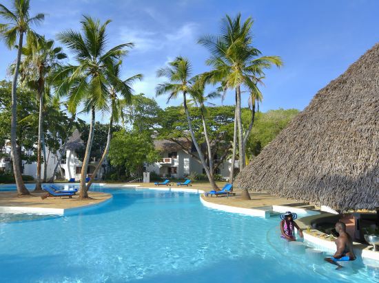 Фото Diamonds Leisure Beach & Golf Resort