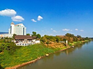 Гостиница Champasak Grand Hotel