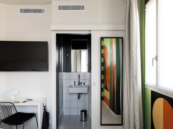 Фото Graphik Montparnasse