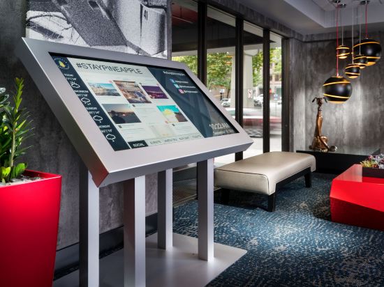 Фото Staypineapple, Hotel Five, Downtown Seattle