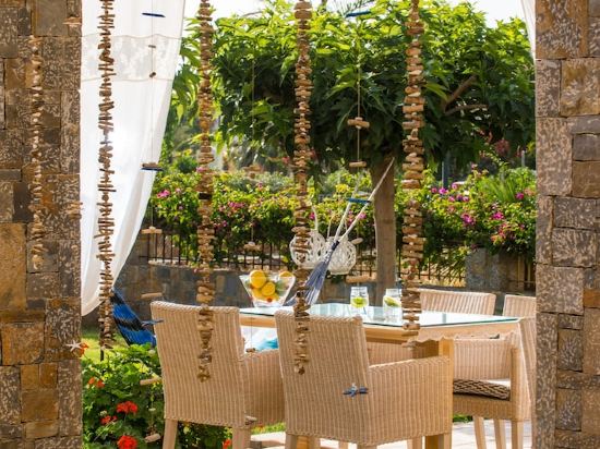 Фото Socrates Hotel